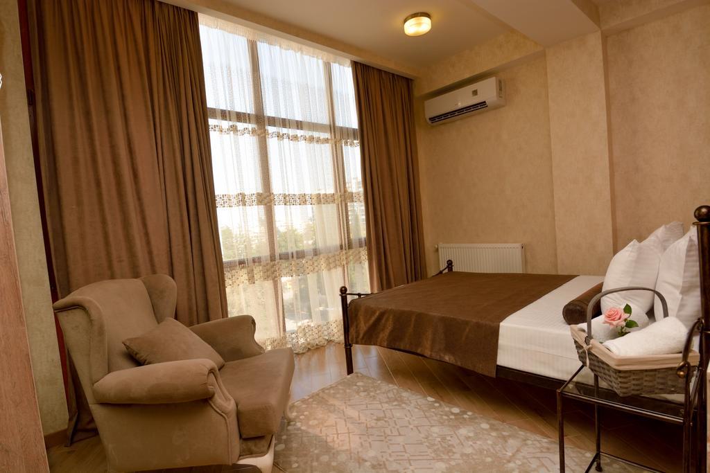Dat Exx Apartments Tbilisi Exterior foto
